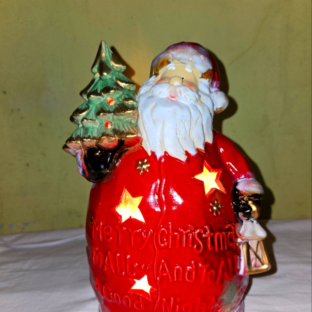 Elements Merry Christmas Santa Greeting Figurine NightLight Lampc